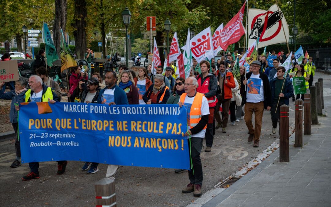 La sociedad civil europea marcha de Maastricht a Bruselas contra la agenda desreguladora de la UE